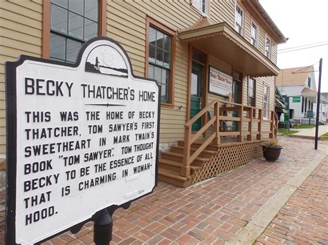 becky thatcher house hannibal mo.